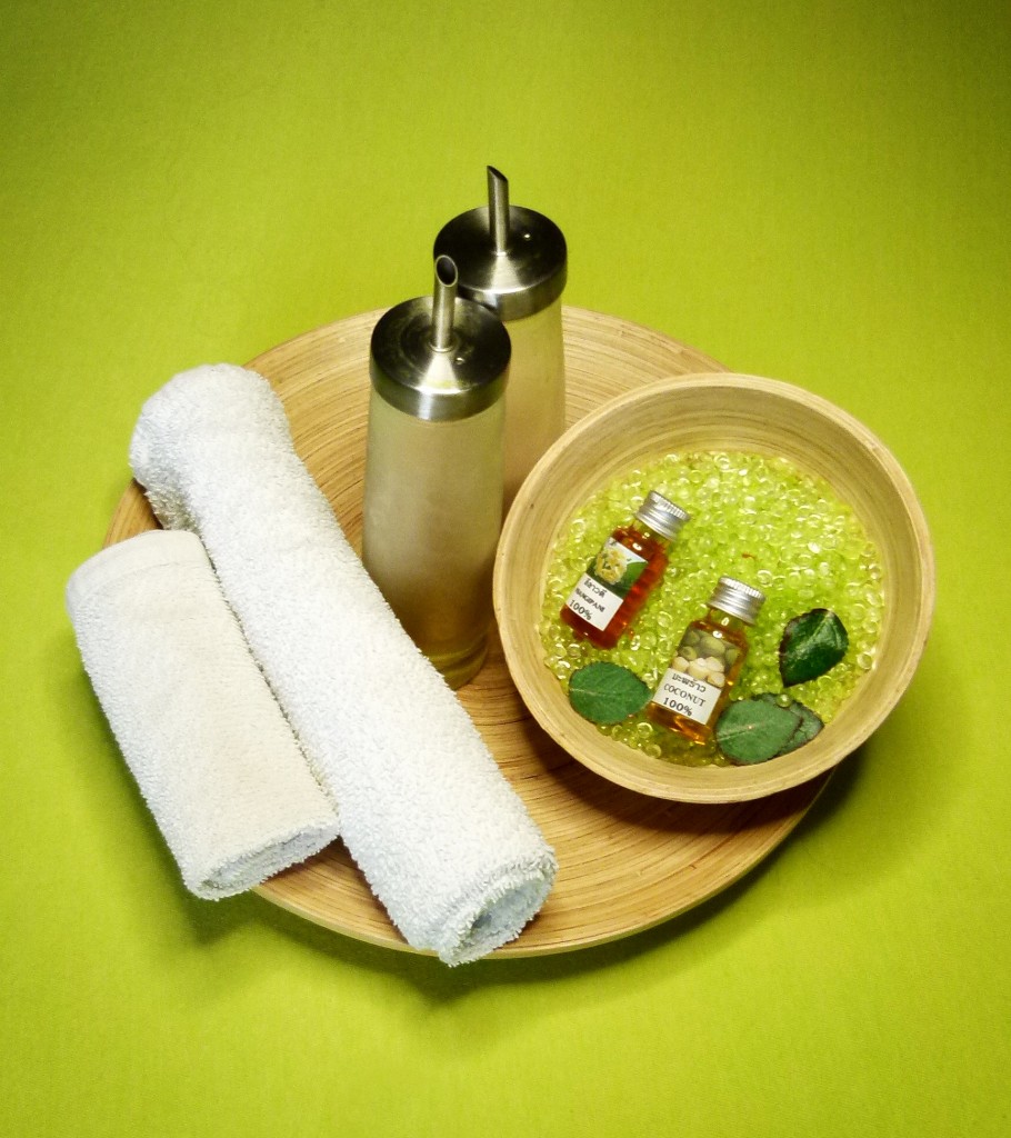 Aromaöl-Massage | Beauty und Care Karin Hufgard